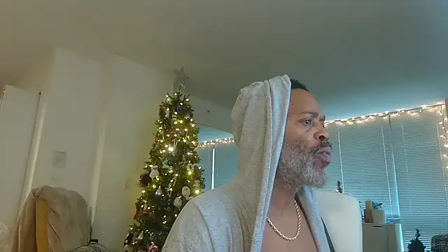 Snapshot of theblacklordmaster chatting on December 16, 3:43 pm theblacklordmaster online show from December 16, 3:43 pm