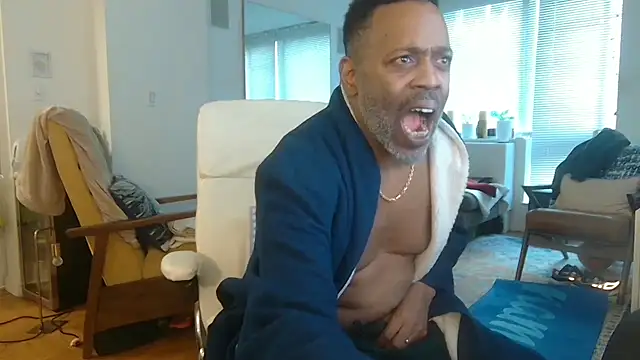 Snapshot of theblacklordmaster chatting on January 28, 6:49 pm theblacklordmaster online show from January 28, 6:49 pm