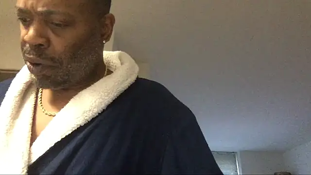 Snapshot of theblacklordmaster chatting on March 7, 12:23 pm theblacklordmaster online show from March 7, 12:23 pm