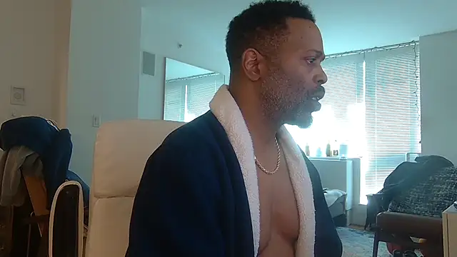 Snapshot of theblacklordmaster chatting on March 19, 4:13 pm theblacklordmaster online show from March 19, 4:13 pm