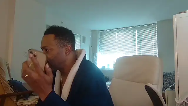 Snapshot of theblacklordmaster chatting on March 21, 4:29 pm theblacklordmaster online show from March 21, 4:29 pm