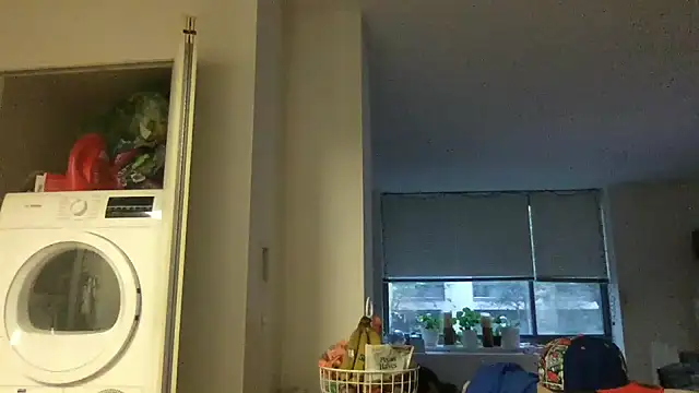 Snapshot of theblacklordmaster chatting on September 10, 11:43 am theblacklordmaster online show from September 10, 11:43 am