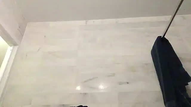 Snapshot of theblacklordmaster chatting on October 21, 12:06 pm theblacklordmaster online show from October 21, 12:06 pm