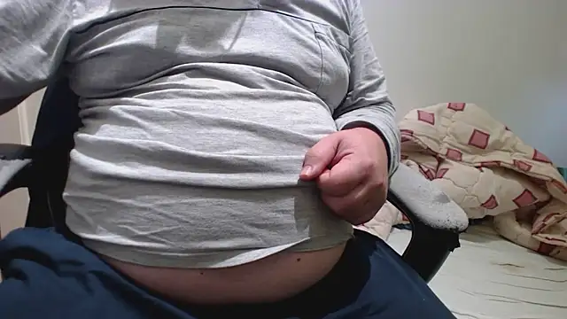 Snapshot of tipko123 chatting on May 23, 4:55 pm tipko123 online show from May 23, 4:55 pm