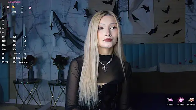 CarolReeves online show from November 4, 6:01 am