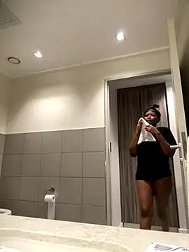 Neelo-Smith online show from December 3, 5:04 am