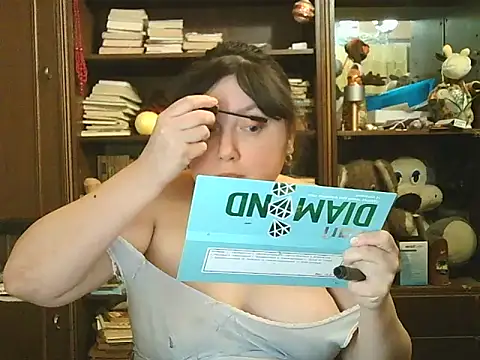 Snapshot of CarrieQPeach chatting on March 12, 7:31 pm CarrieQPeach online show from March 12, 7:31 pm