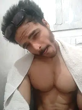 rounakhunk online show from May 10, 8:30 am