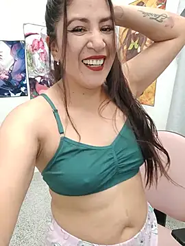 nammy  dirtyhott online show from May 28, 4:04 pm