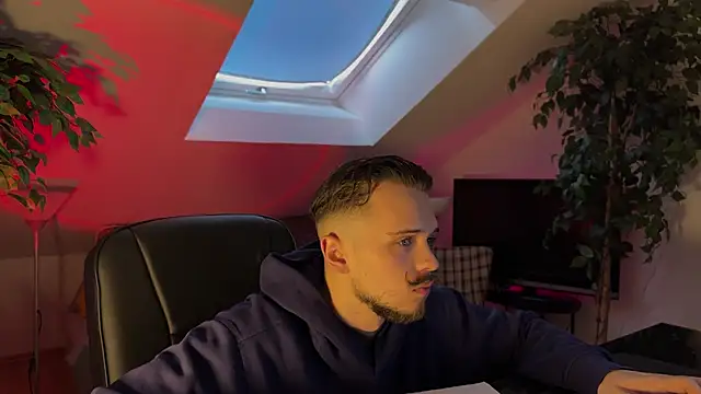 naked psy online show from February 22, 2:15 pm