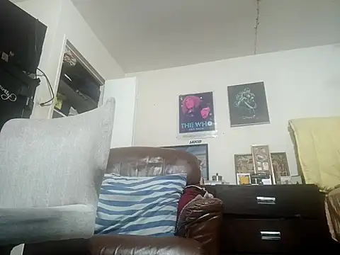 Snapshot of ColdVisitor chatting on September 20, 10:05 am ColdVisitor online show from September 20, 10:05 am