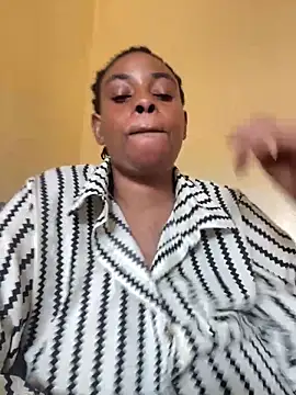 Snapshot of fat_creamy_pus chatting on September 29, 12:54 pm fat creamy pus online show from September 29, 12:54 pm