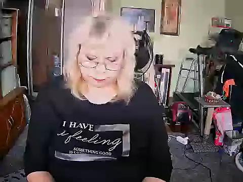 Snapshot of LOLA8888 chatting on September 20, 11:00 am LOLA8888 online show from September 20, 11:00 am