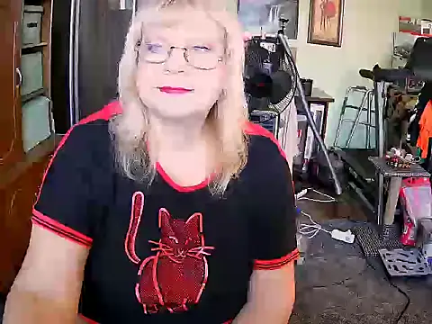 Snapshot of LOLA8888 chatting on September 26, 11:14 am LOLA8888 online show from September 26, 11:14 am