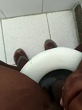 Snapshot of Mozen_13 chatting on March 29, 7:25 pm Mozen 13 online show from March 29, 7:25 pm