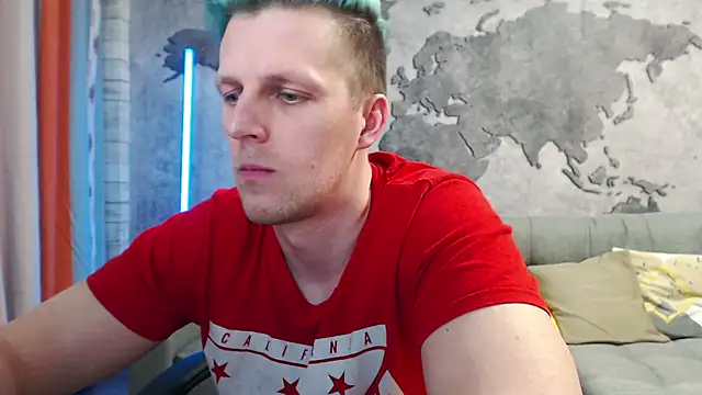 Snapshot of VikingChrisss chatting on March 2, 2:10 pm VikingChrisss online show from March 2, 2:10 pm