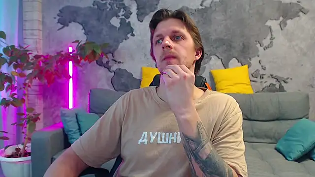 VikingChrisss online show from March 18, 9:45 am