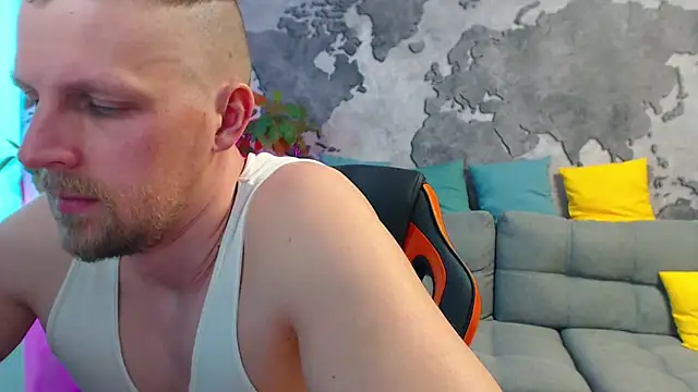 VikingChrisss online show from May 10, 9:14 am