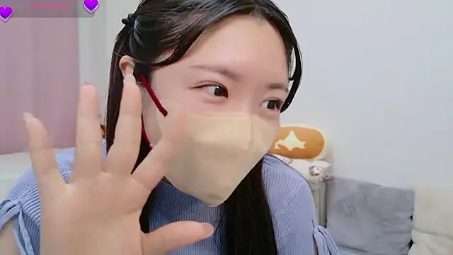 Snapshot of anchan_ chatting on October 16, 2:18 pm anchan  online show from October 16, 2:18 pm