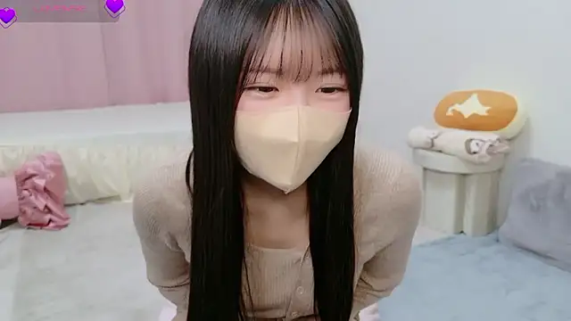 Snapshot of anchan_ chatting on October 24, 2:13 pm anchan  online show from October 24, 2:13 pm