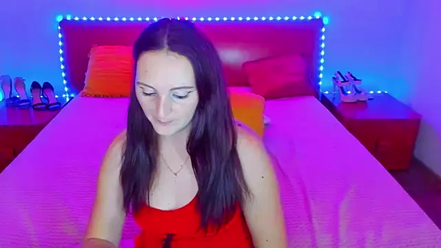 MagicEyess online show from December 8, 2:09 pm