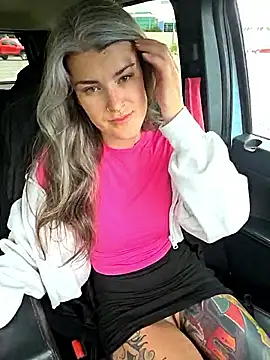 Lilmissvyx online show from June 10, 2:27 pm