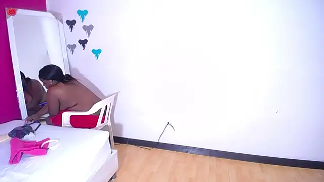 Snapshot of cock_whisperer69_ chatting on February 13, 1:48 pm cock whisperer69 online show from February 13, 1:48 pm