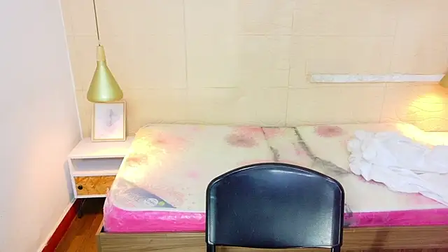 Snapshot of cock_whisperer69_ chatting on March 23, 1:37 pm cock whisperer69 online show from March 23, 1:37 pm