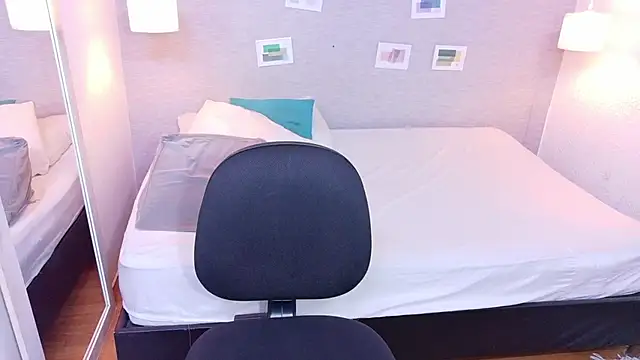 Snapshot of cock_whisperer69_ chatting on March 24, 2:00 pm cock whisperer69 online show from March 24, 2:00 pm