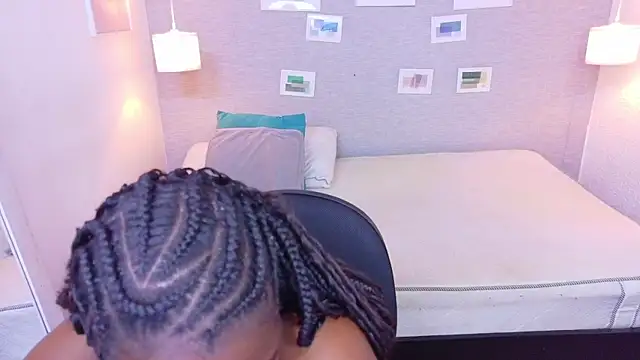 Snapshot of cock_whisperer69_ chatting on April 1, 1:41 pm cock whisperer69 online show from April 1, 1:41 pm