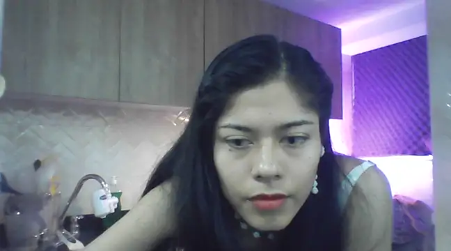loverubii online show from January 25, 1:32 am