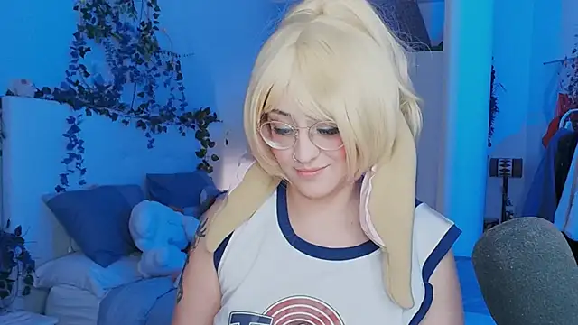 Snapshot of NaruBolita chatting on February 22, 3:34 am NaruBolita online show from February 22, 3:34 am