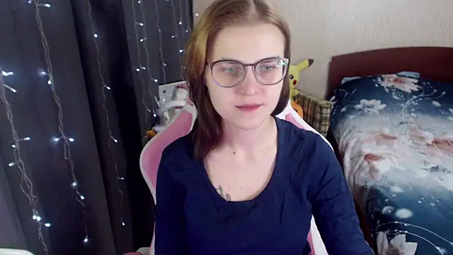 MissBrightShine online show from January 6, 9:19 am
