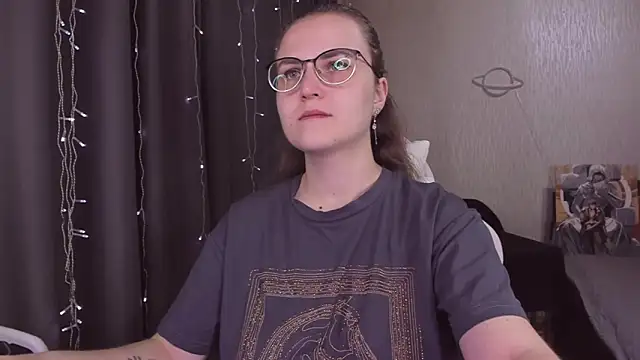 MissBrightShine online show from November 2, 5:43 am