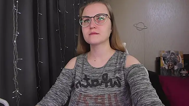 MissBrightShine online show from February 11, 10:42 am