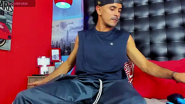 Snapshot of steffanxxll chatting on March 10, 9:31 pm steffanxxll online show from March 10, 9:31 pm