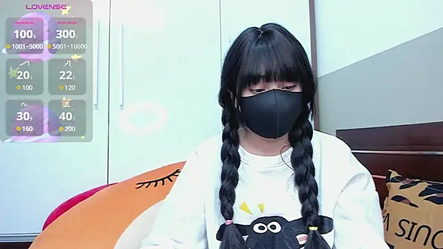 alonelove   online show from January 14, 2:19 am