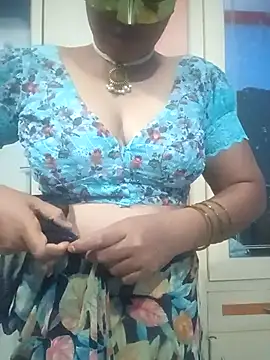 Snapshot of SANJU5888 chatting on October 1, 4:24 pm SANJU5888 online show from October 1, 4:24 pm