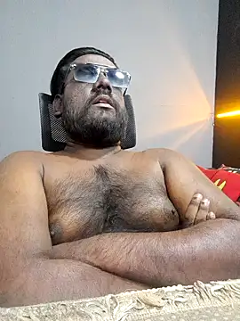 Rayansmith  online show from February 9, 10:54 pm