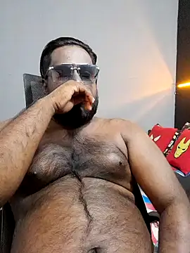 Rayansmith  online show from February 11, 1:41 am