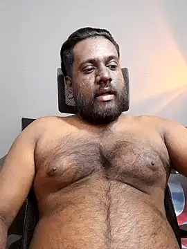 Rayansmith  online show from February 11, 9:56 pm