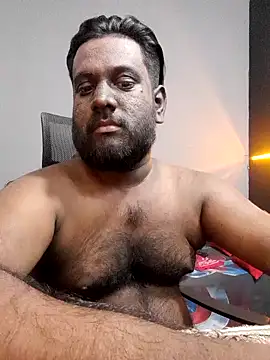 Rayansmith  online show from February 12, 1:48 pm