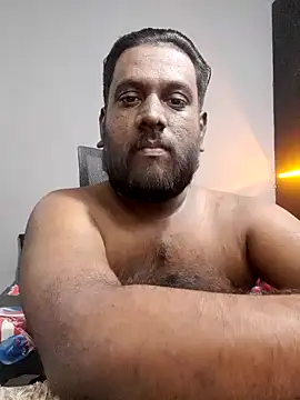 Rayansmith  online show from February 17, 1:36 am