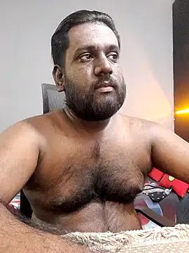 Rayansmith  online show from February 21, 9:45 am