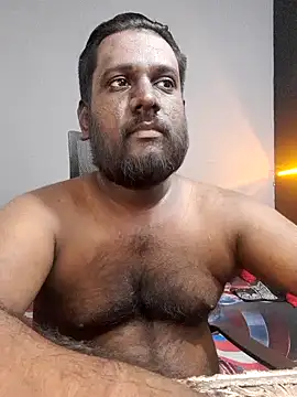 Rayansmith  online show from February 25, 2:22 pm