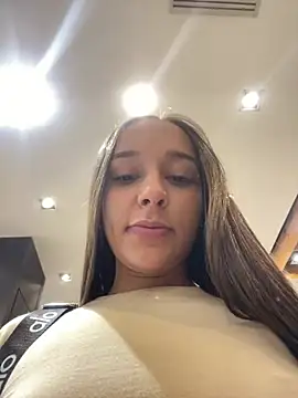 Snapshot of dominantandsubmissiveshow chatting on December 13, 4:05 pm dominantandsubmissiveshow online show from December 13, 4:05 pm