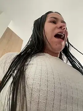 Snapshot of dominantandsubmissiveshow chatting on December 16, 9:09 pm dominantandsubmissiveshow online show from December 16, 9:09 pm