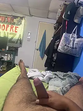 Snapshot of Kammxxx chatting on April 6, 2:51 pm Kammxxx online show from April 6, 2:51 pm