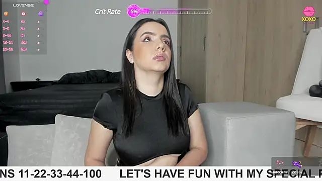 Snapshot of rouse_lili chatting on December 15, 11:12 am rouse lili online show from December 15, 11:12 am