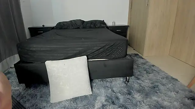 Snapshot of rouse_lili chatting on December 16, 11:55 am rouse lili online show from December 16, 11:55 am